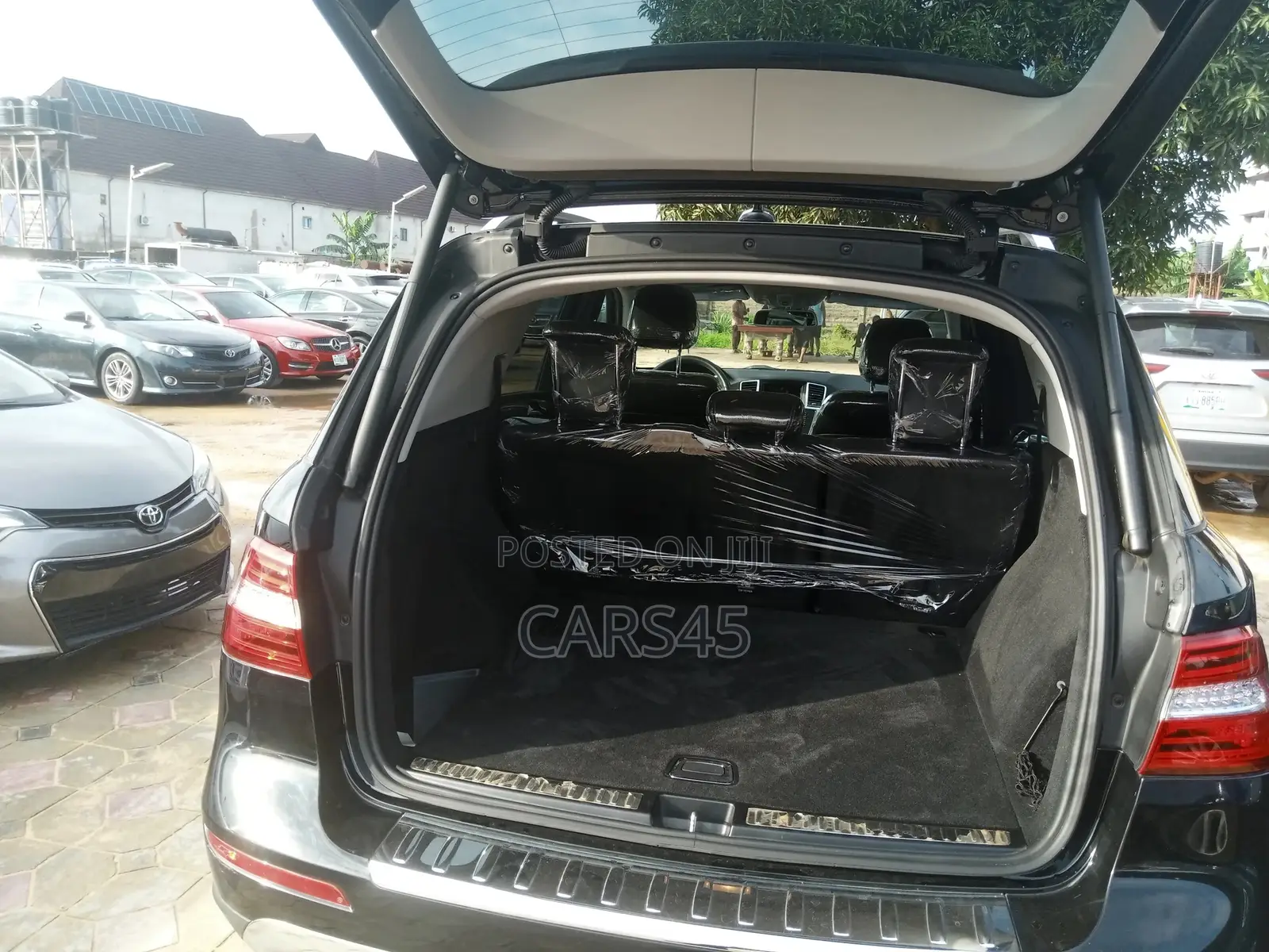 Mercedes-Benz M Class 2014 Black