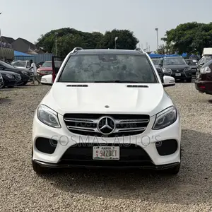 Mercedes-Benz GLE-Class GLE 400 4MATIC 2018 White