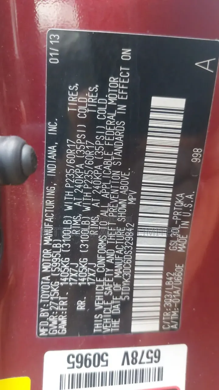 Toyota Sienna 2013 Red