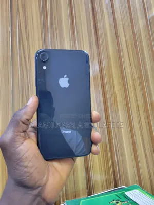 Apple iPhone XR 64 GB Black
