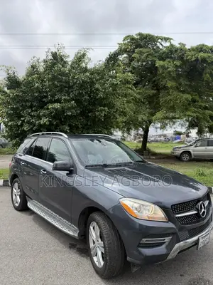 Mercedes-Benz M Class ML 63 AMG 2013 Gray