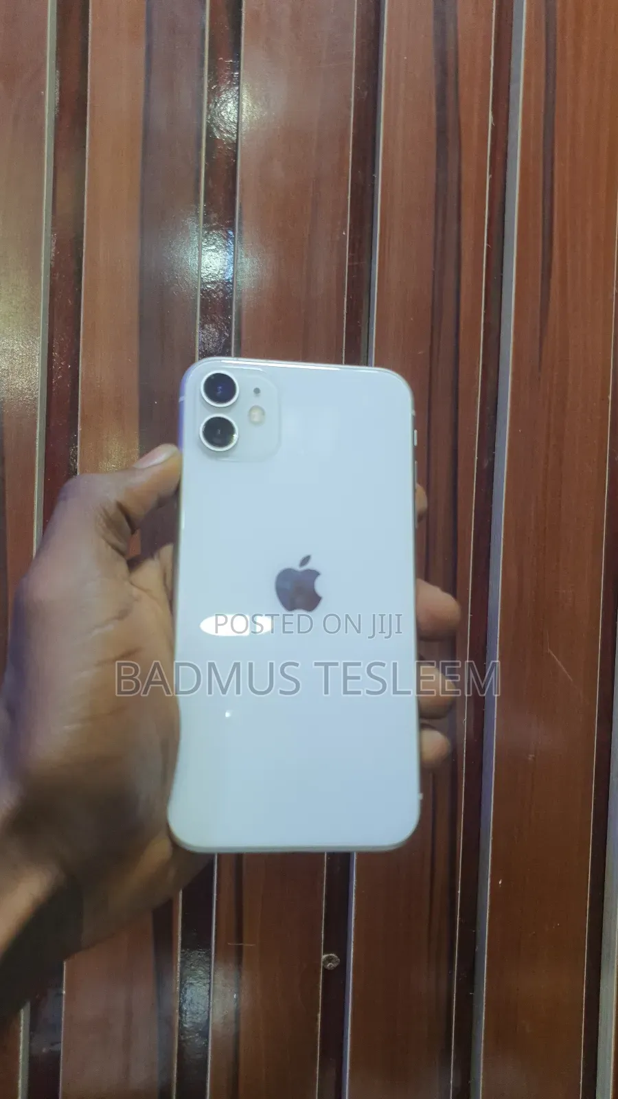 Apple iPhone 11 64 GB White