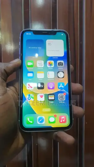 Apple iPhone 11 64 GB White