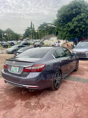 Honda Accord 2017 Gray