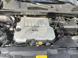 Toyota Highlander Limited 3.5l 4WD 2013 Gray