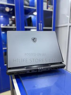 Laptop MSI Vector 17 HX AI A2XWJG 32GB Intel Core Ultra 9 SSD 2T