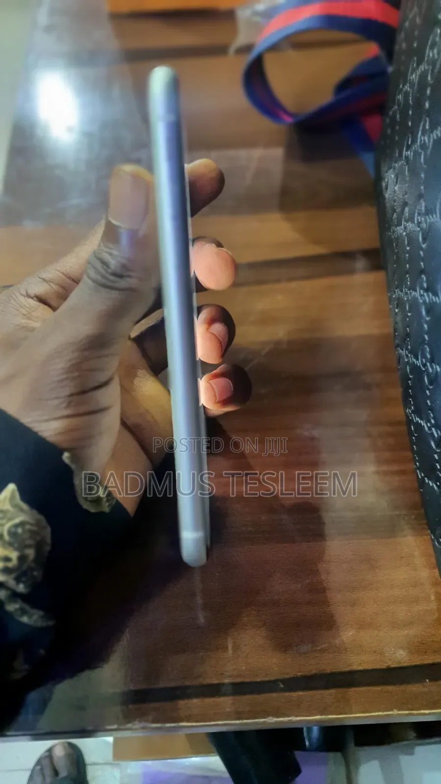 Apple iPhone 11 64 GB White