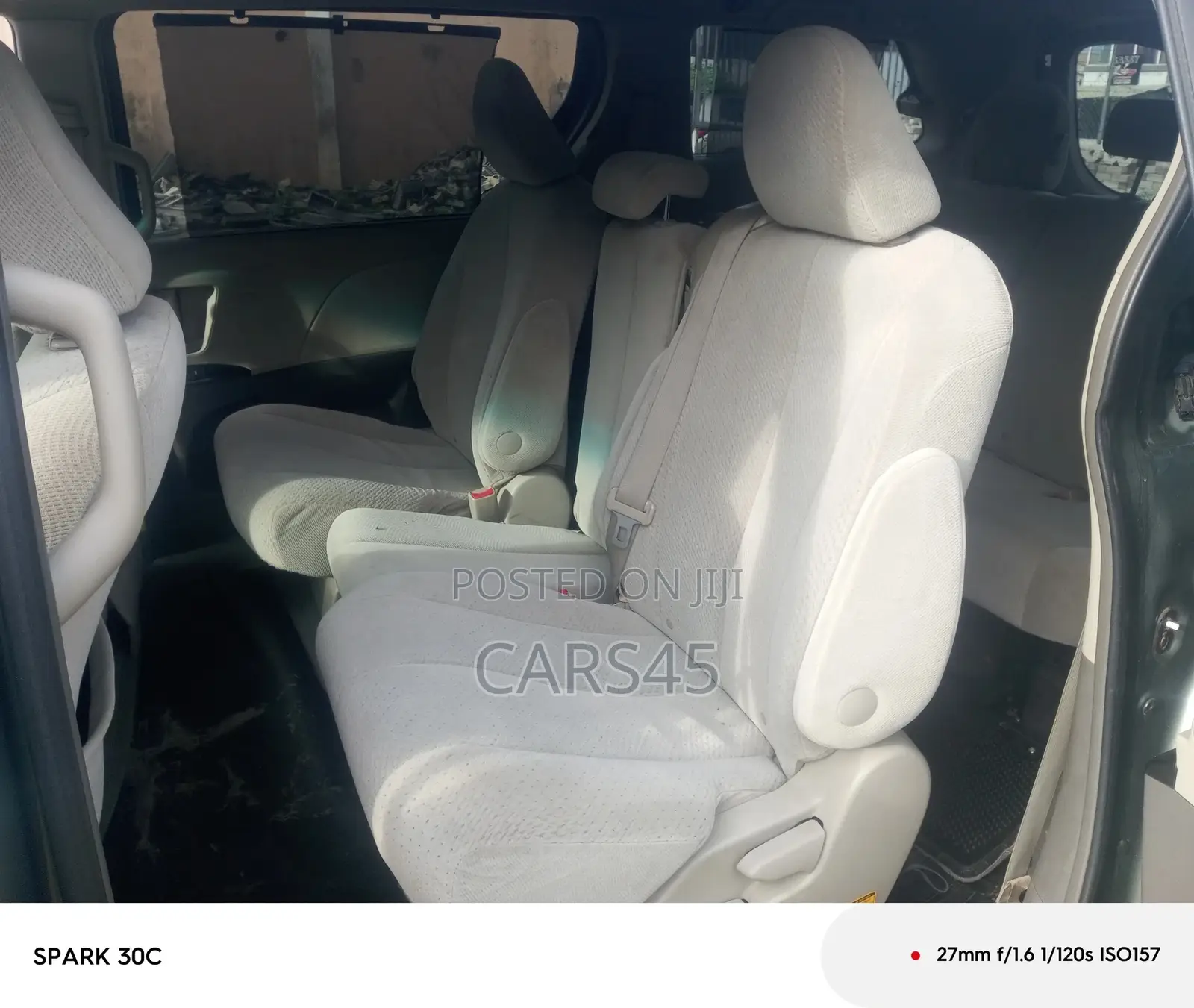 Toyota Sienna 2011 Gray