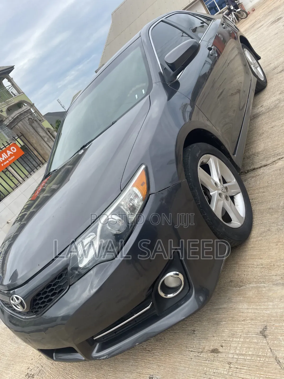 Toyota Camry 2014 Gray