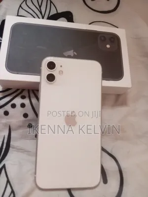 Apple iPhone 11 64 GB White