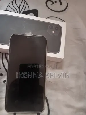 Apple iPhone 11 64 GB White