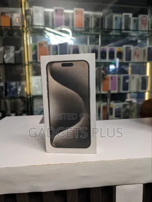 New Apple iPhone 15 Pro Max 256 GB Silver