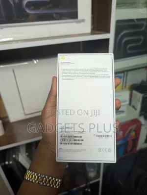 New Apple iPhone 14 Pro Max 128 GB Silver
