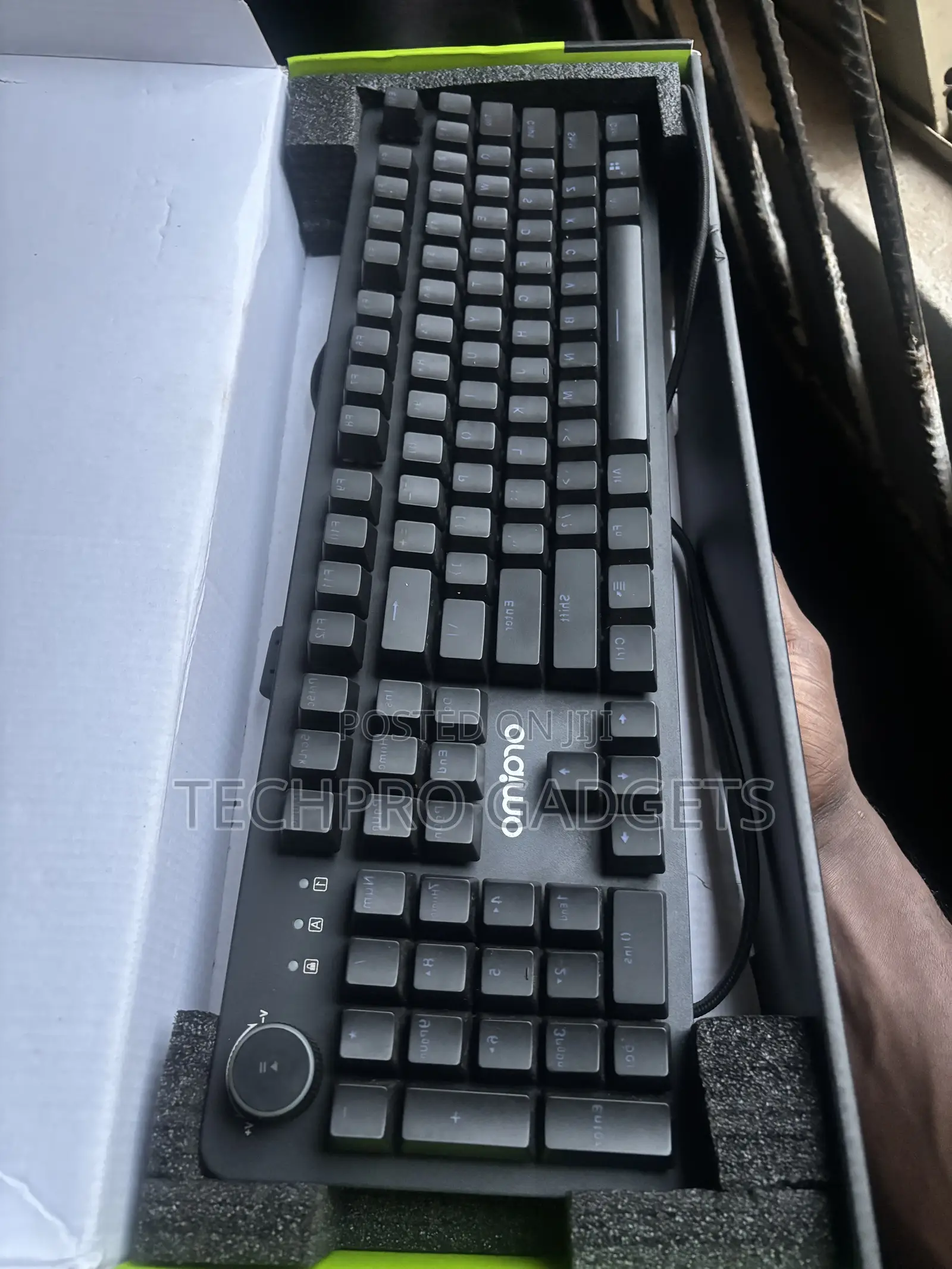 Mechanical Keyboard & Microphone