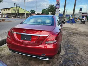 Mercedes-Benz C300 2015 Red