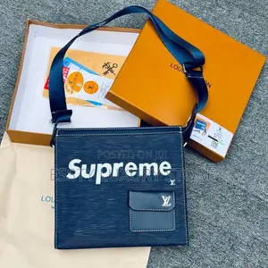 High Quality Louis Vuitton X Supreme Cross Bag 