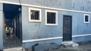 Mini Flat in Comfort Estate for sale