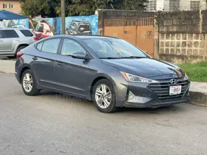 Hyundai Elantra SE 2019 Gray