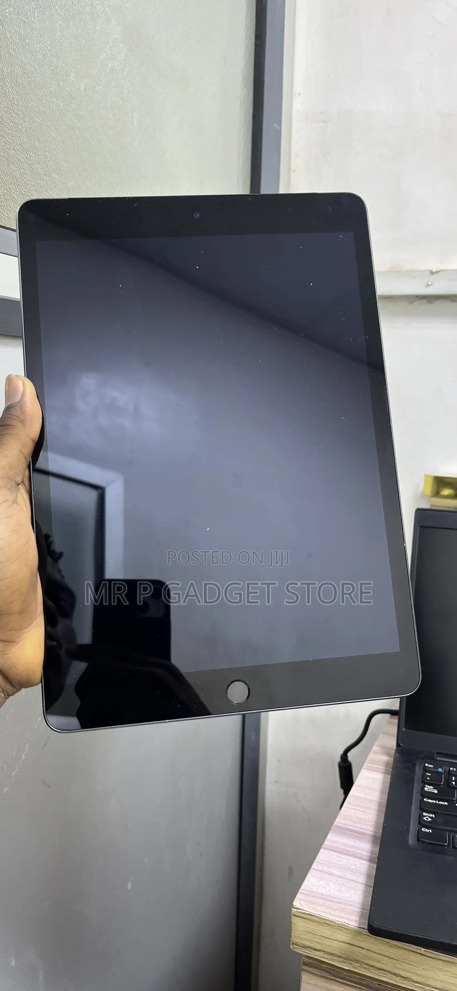 Apple iPad 10.2 (2021) 256 GB Gray