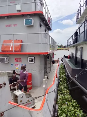 Tugboat Available for Sale and Lease