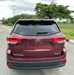 Toyota Highlander 2015 Burgundy