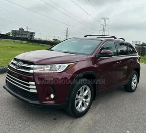 Toyota Highlander 2015 Burgundy