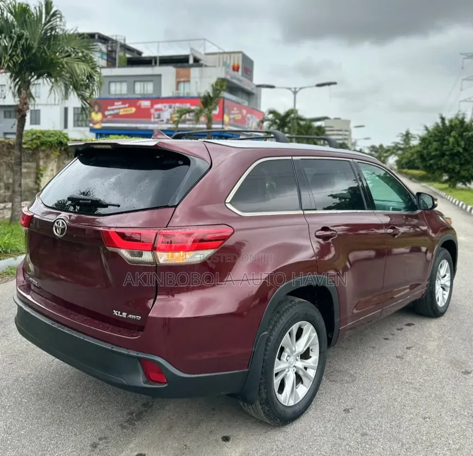 Toyota Highlander 2015 Burgundy