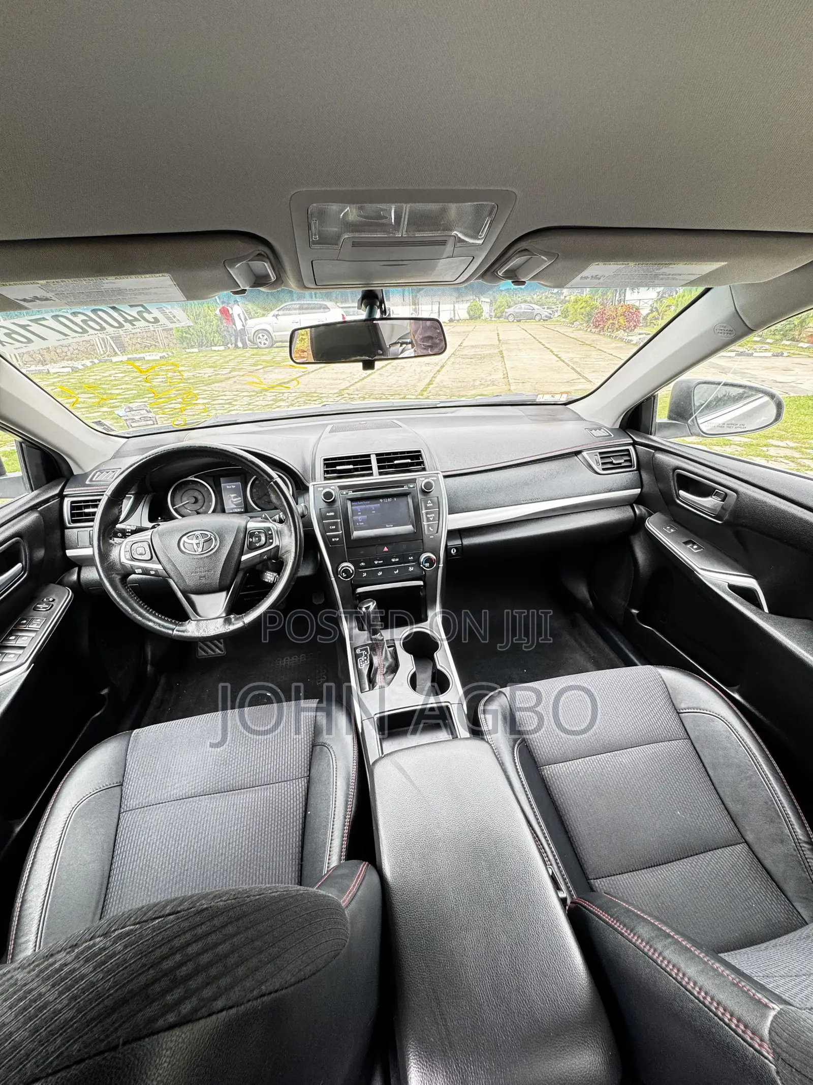 Toyota Camry 2017 Silver