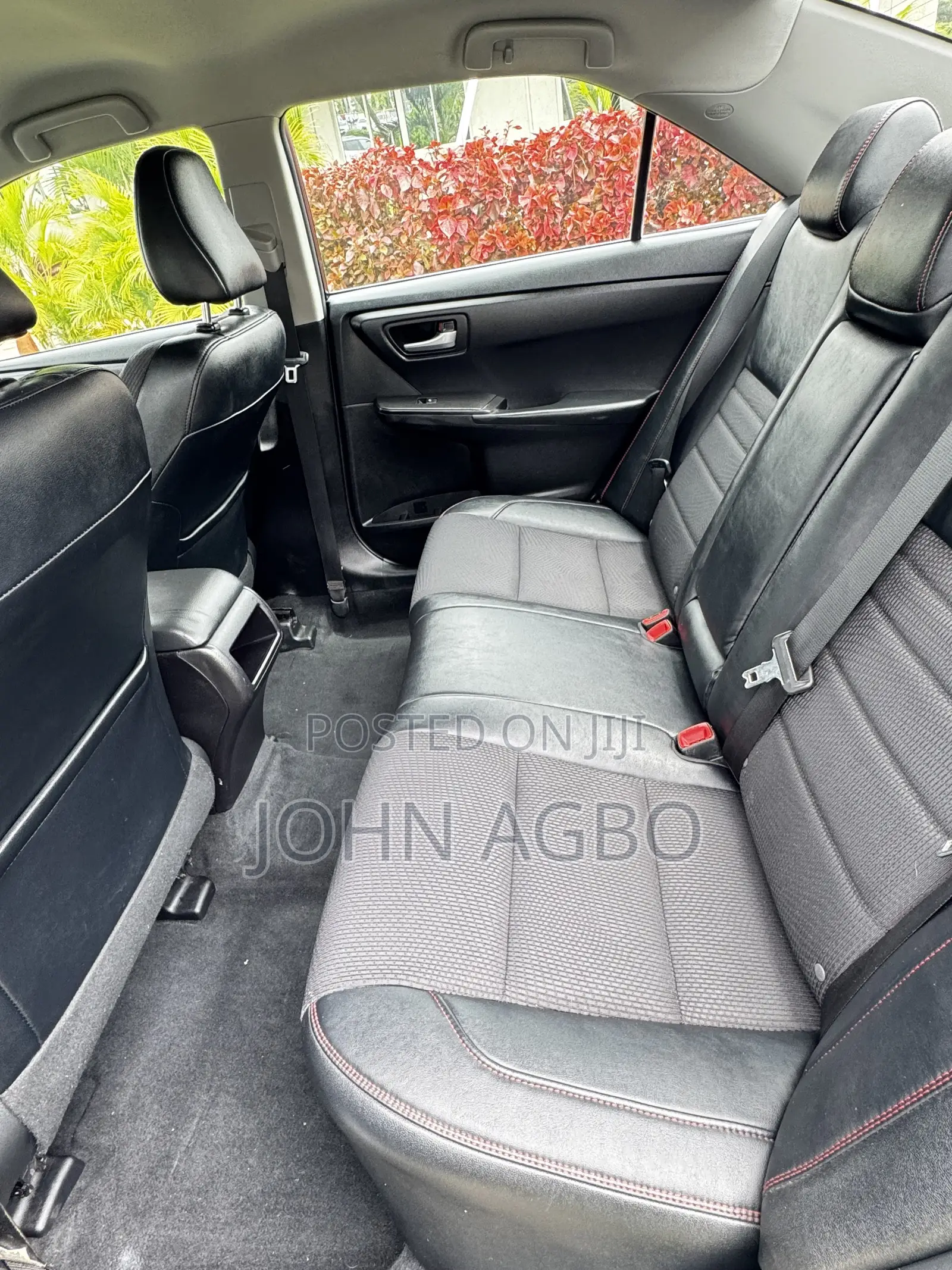 Toyota Camry 2017 Silver