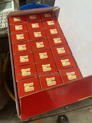Super Glue