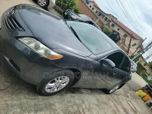 Toyota Camry 2.4 LE 2008 Gray