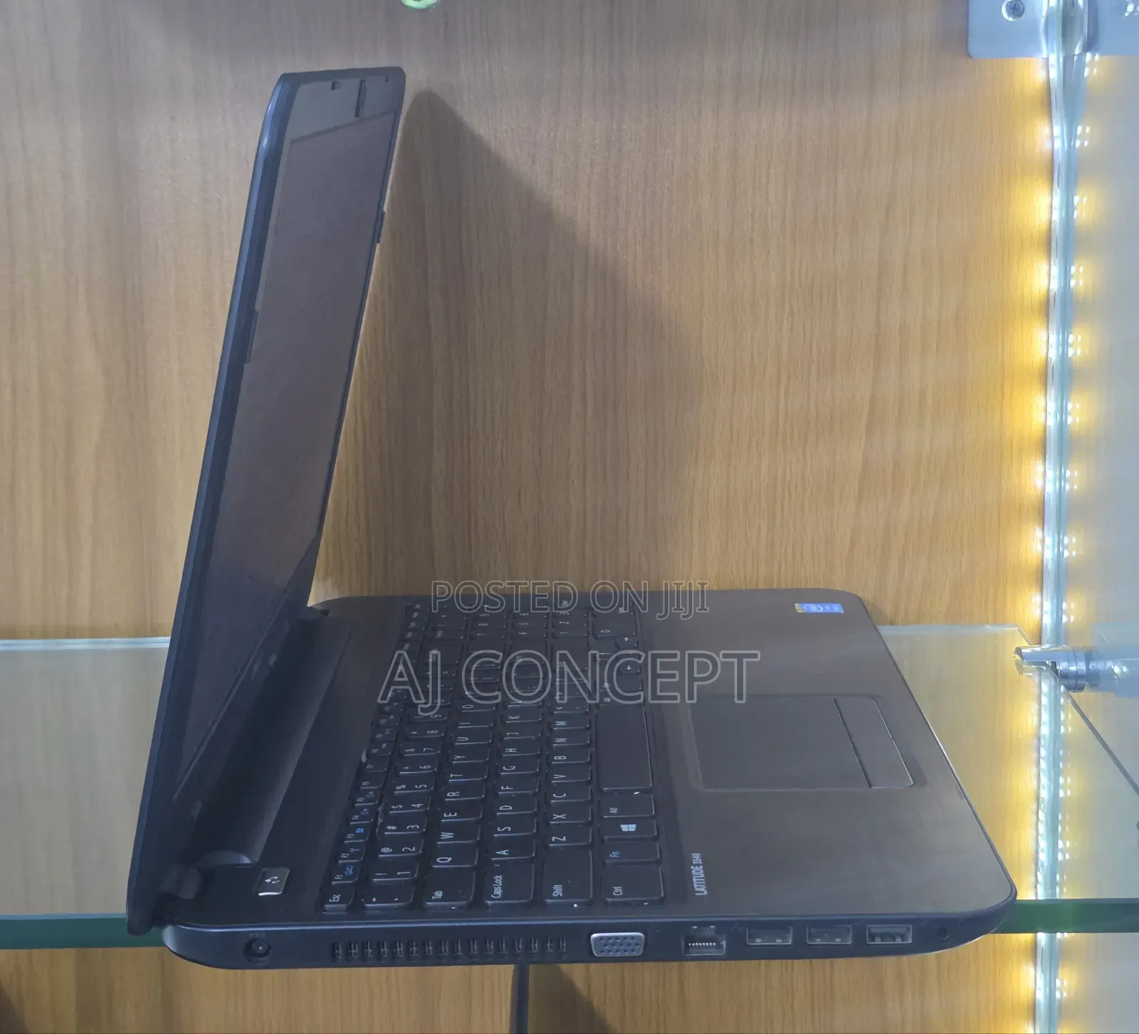 Laptop Dell Latitude 3540 8GB Intel Core i3 HDD 500GB