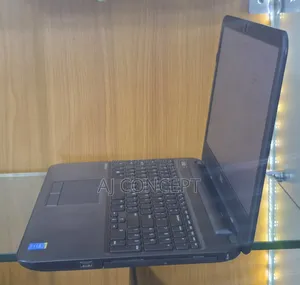 Laptop Dell Latitude 3540 8GB Intel Core i3 HDD 500GB
