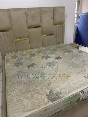 Complete Auto Pedic Bed
