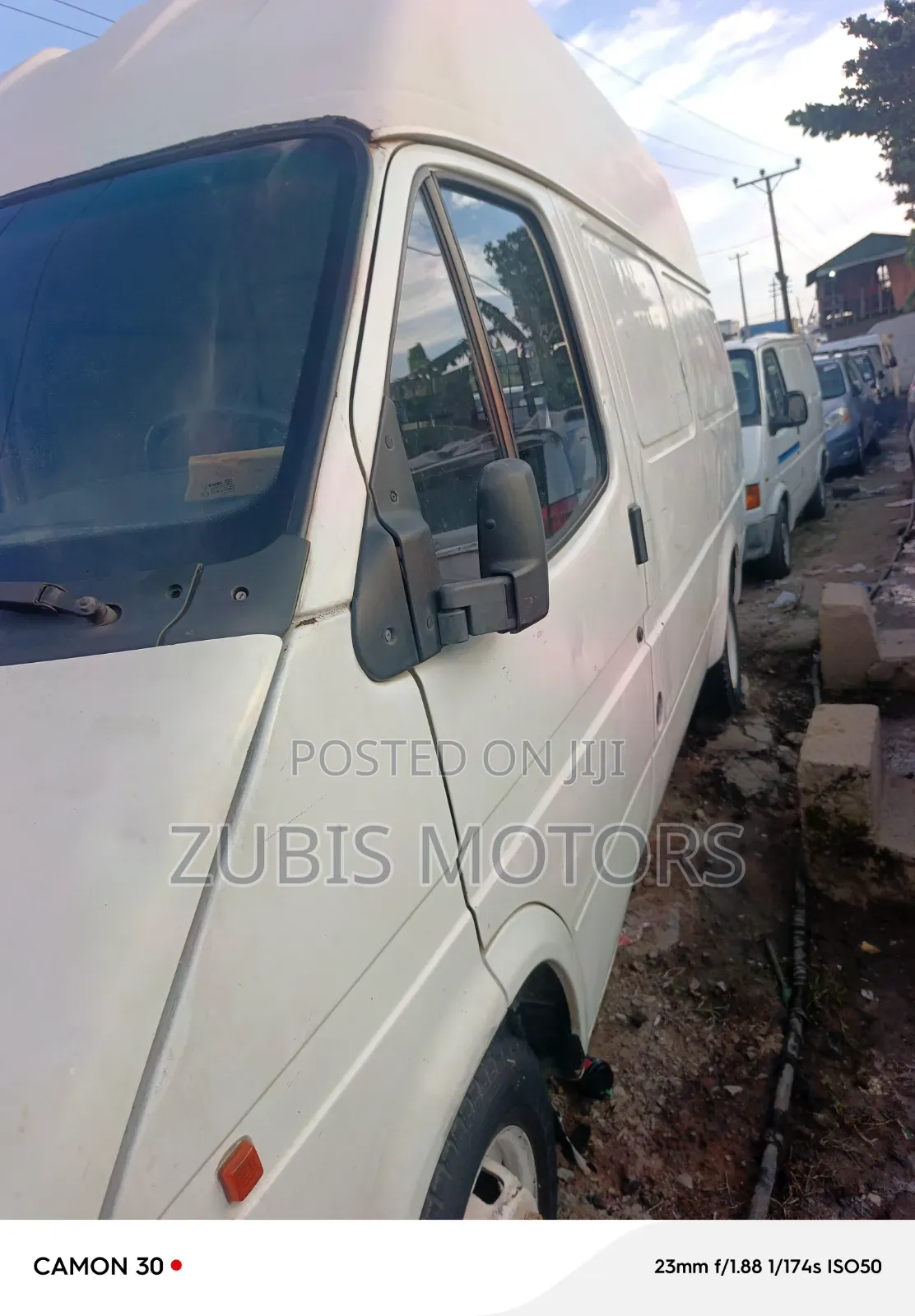 Ford Transit 2000 White