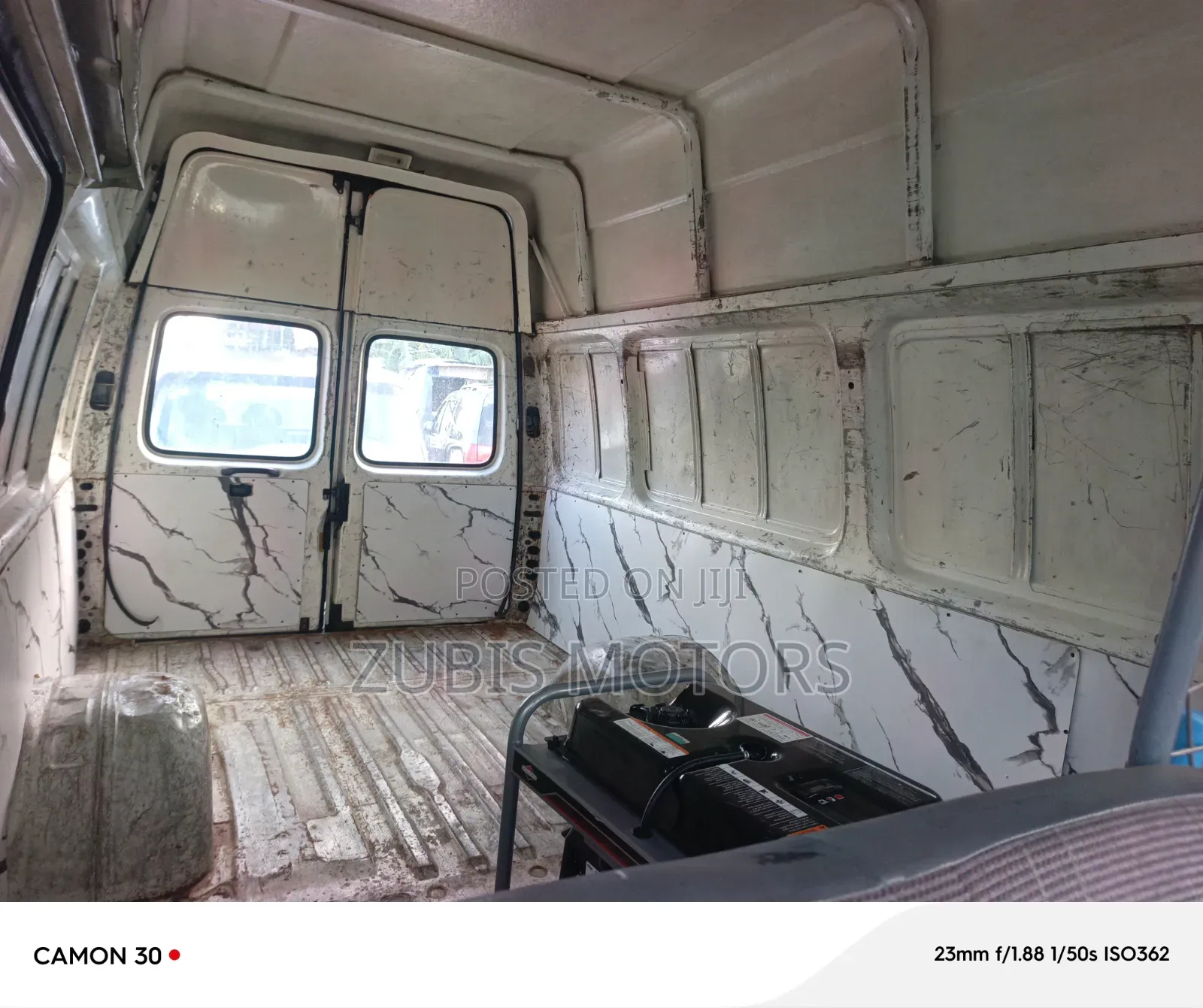 Ford Transit 2000 White