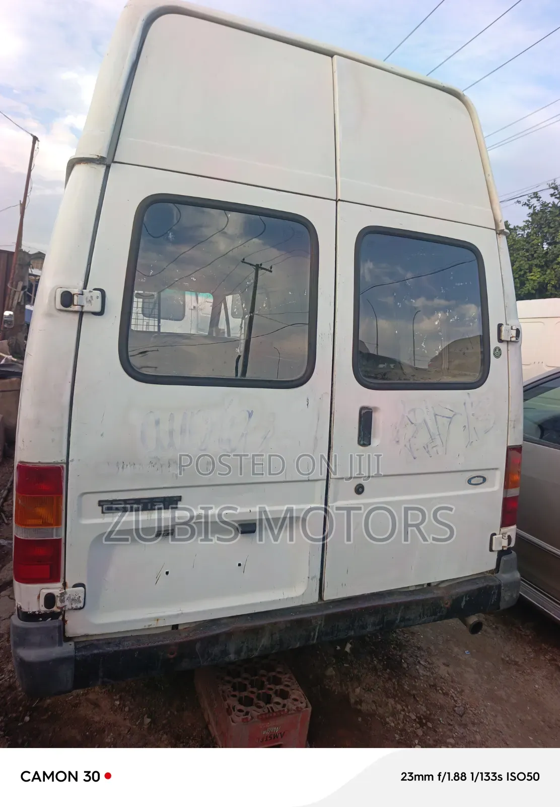 Ford Transit 2000 White