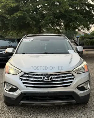 Hyundai Santa Fe Limited 4dr SUV AWD (3.3L 6cyl 6A) 2015 Silver