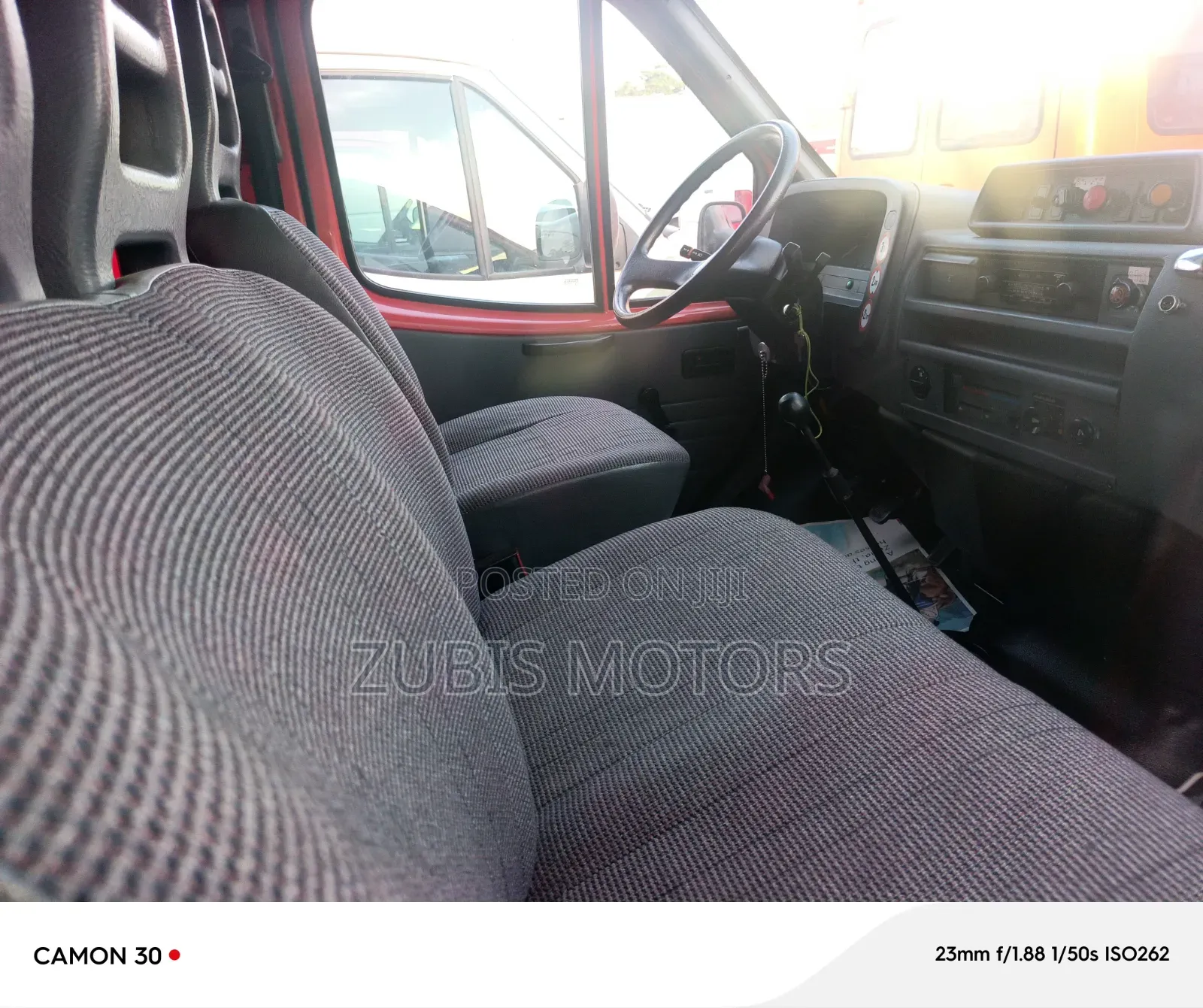 Ford Transit 2005 Red