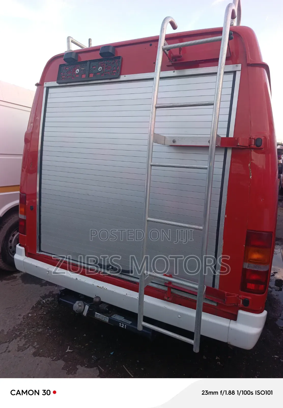 Ford Transit 2005 Red