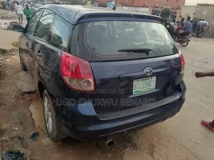 Toyota Matrix 2004 Blue