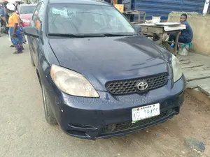 Toyota Matrix 2004 Blue