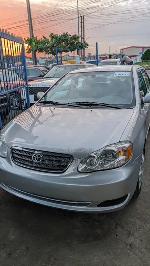 Toyota Corolla LE 2005 Silver