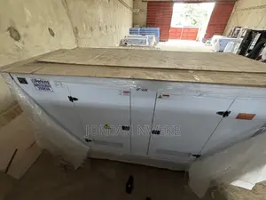 Stamford Alternator 350kva Perkins Diesel Soundproof Generator Uk