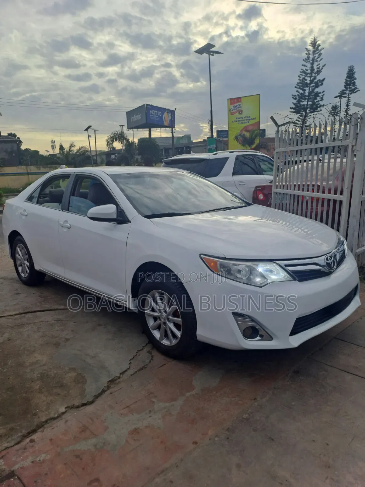 Toyota Camry 2012 White