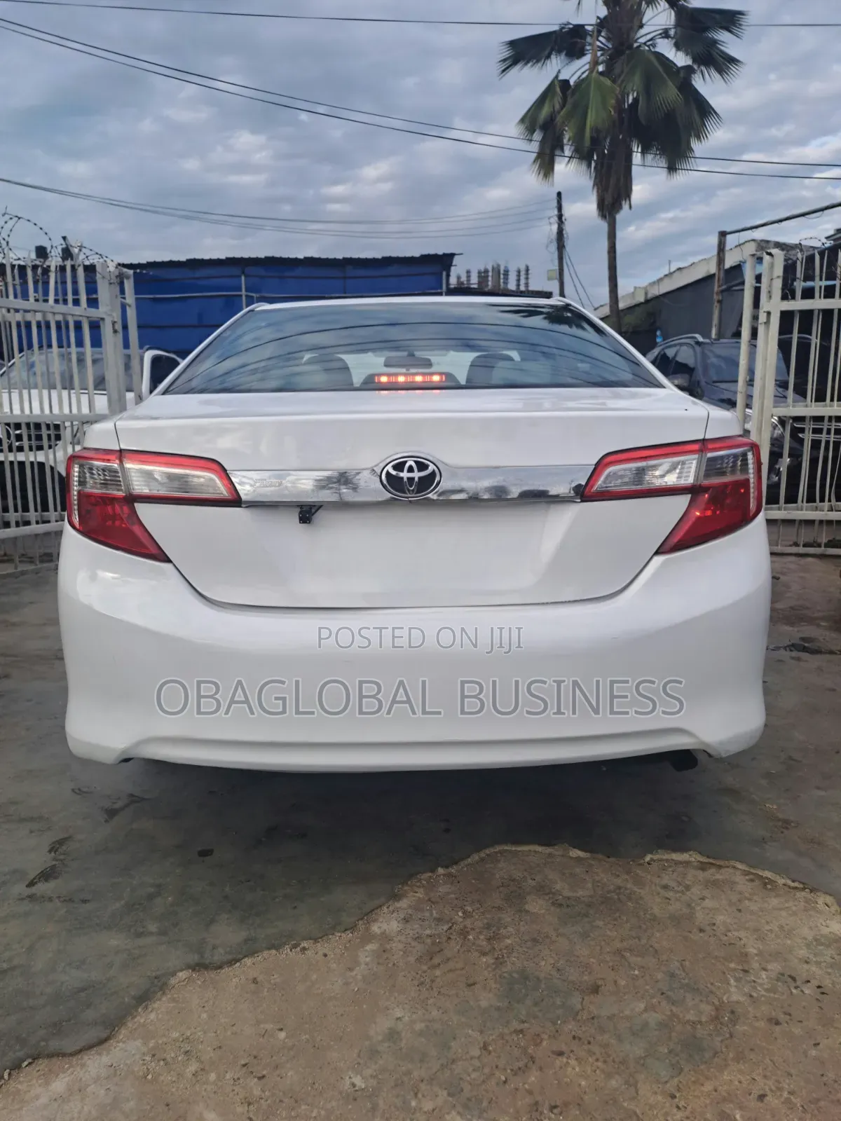 Toyota Camry 2012 White