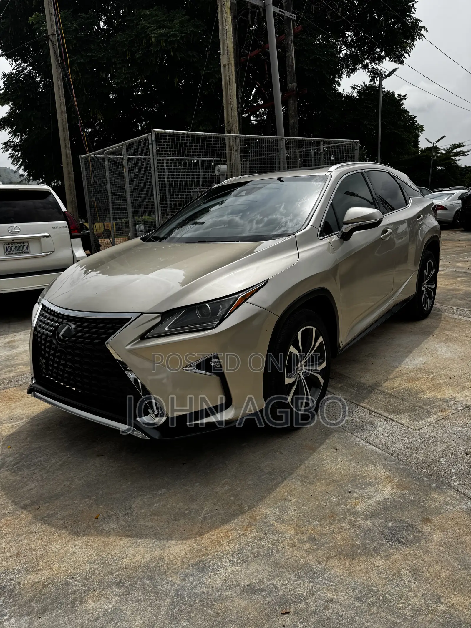 Lexus RX 350 AWD 2017 Gold