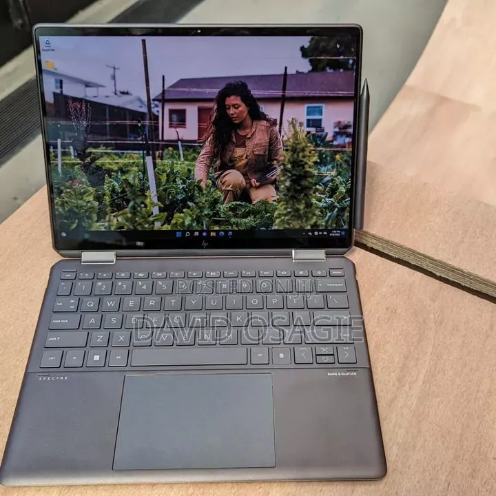 Laptop HP Spectra 13 8GB Intel Core i5 SSD 256GB