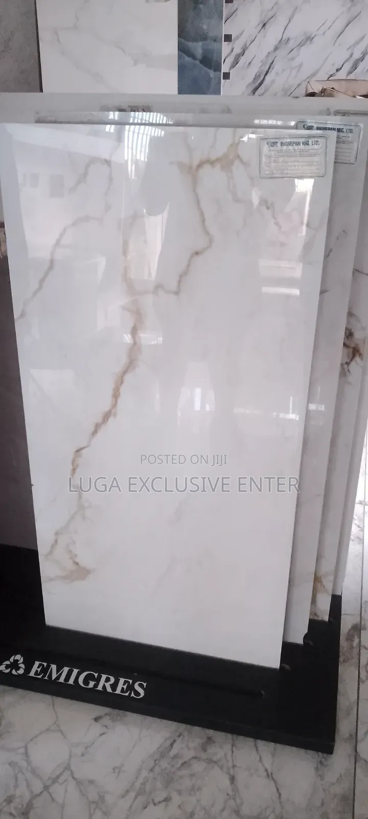 Grade a Spanish Floor Tiles
