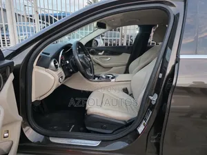 Mercedes-Benz C300 Luxury 4Matic Sedan AWD (2.0L 4cyl 7A) 2016 Maroon